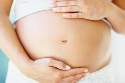 Fajas premamá en el embarazo: ¿son recomendables, cuándo usarlas y cómo  elegirlas?